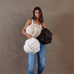 Knotty Pillow Charcoal